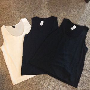 Ann Taylor Tank Bundle - Size Large